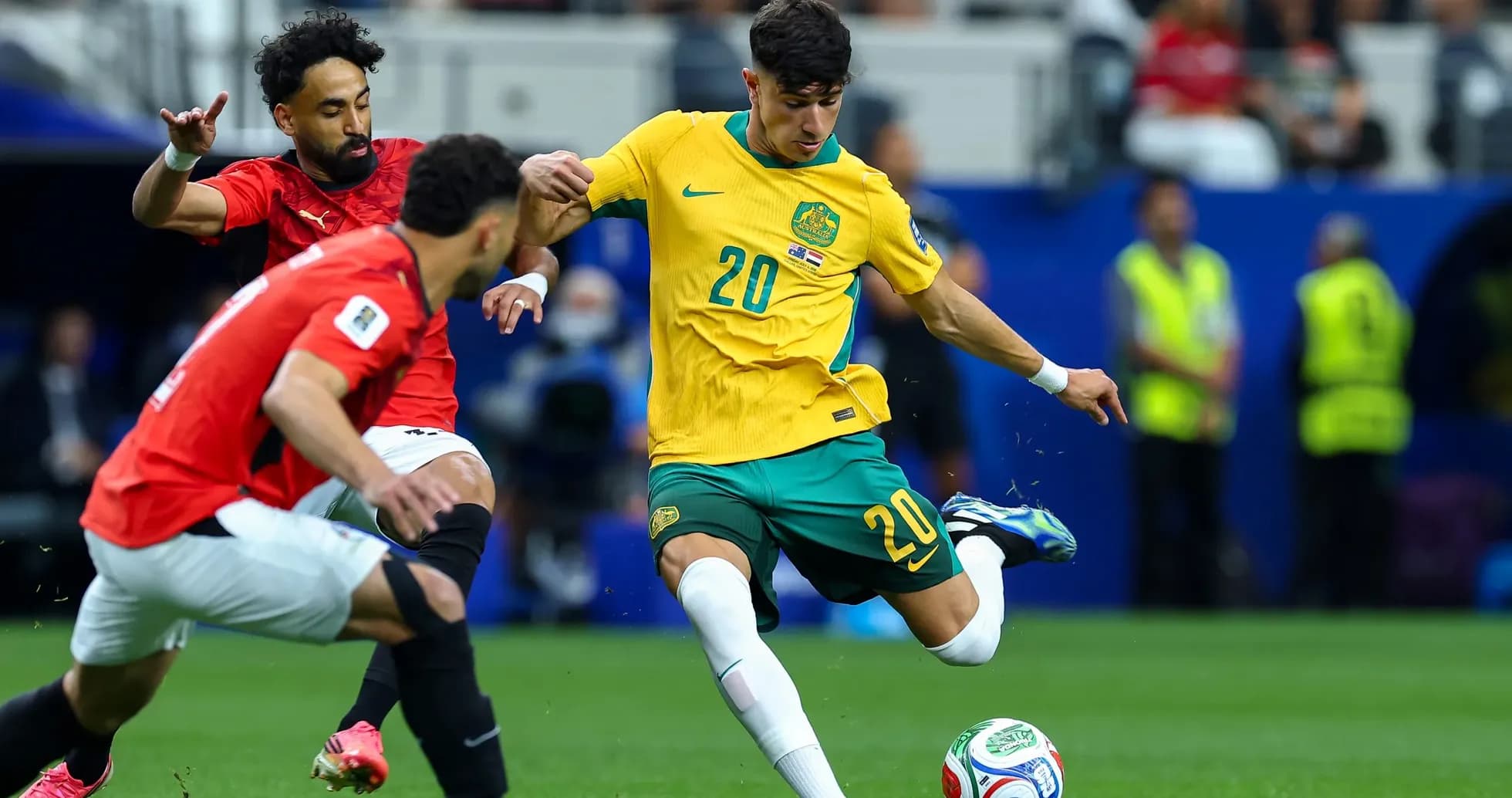 Jugador australiano en acción durante el partido Jugador australiano en acción durante el partido