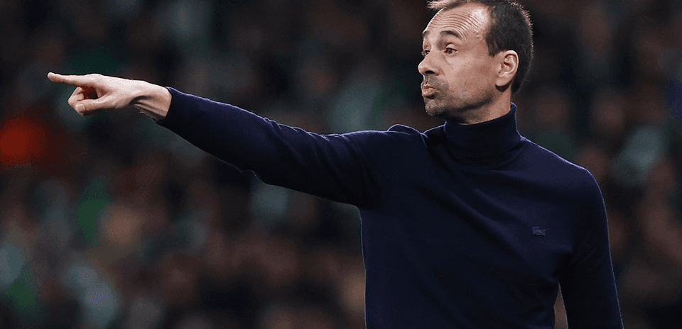 Hugo Oliveira es nombrado entrenador del Strasbourg tras la inesperada salida de Gary O'Neil Hugo Oliveira es nombrado entrenador del Strasbourg tras la inesperada salida de Gary O'Neil