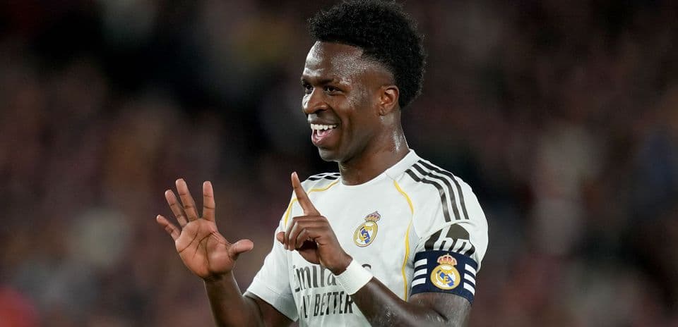 Vinicius Junior permanecerá en Real Madrid mientras Mourinho confía en su papel clave Vinicius Junior permanecerá en Real Madrid mientras Mourinho confía en su papel clave