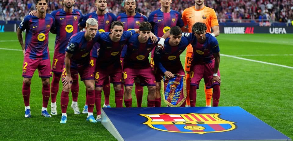 Jules Koundé frente a una decisión crucial: un club inglés cumple todas las condiciones Jules Koundé frente a una decisión crucial: un club inglés cumple todas las condiciones