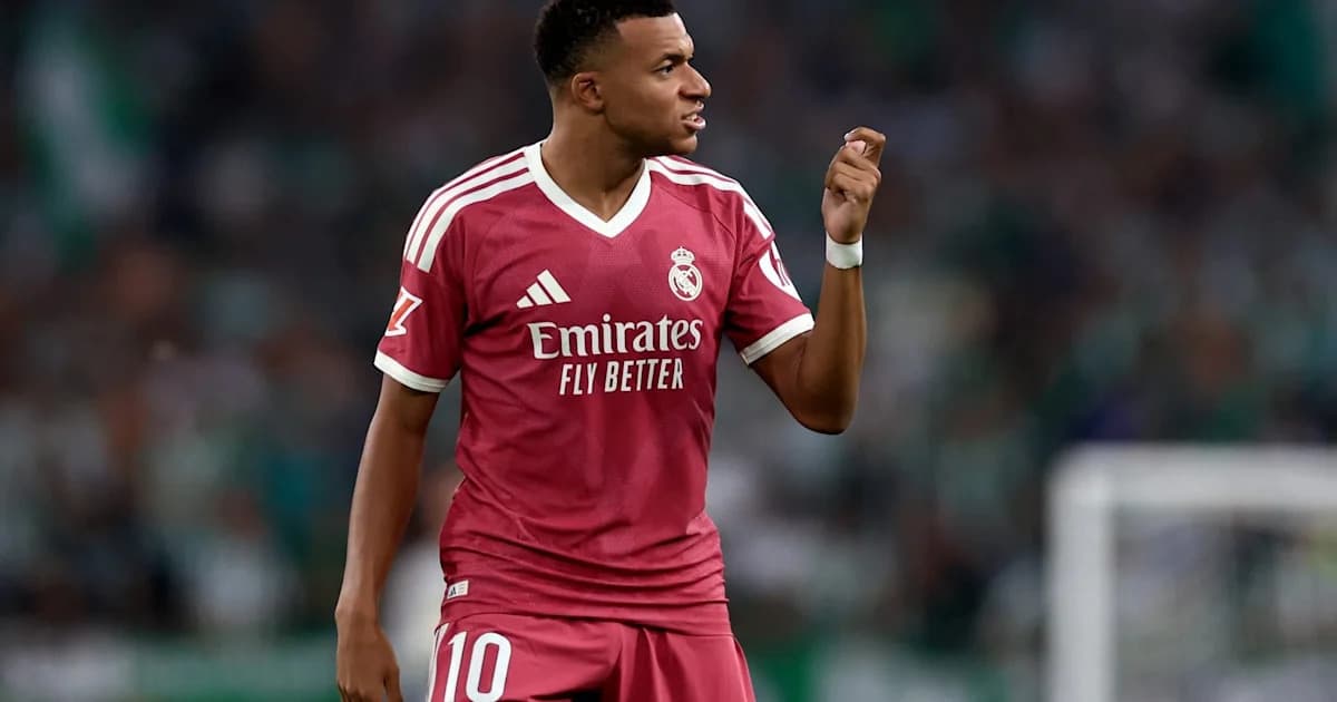 Cuestionan la dedicación de Mbappé al Real Madrid tras rumores de mayor enfoque en el Mundial Cuestionan la dedicación de Mbappé al Real Madrid tras rumores de mayor enfoque en el Mundial