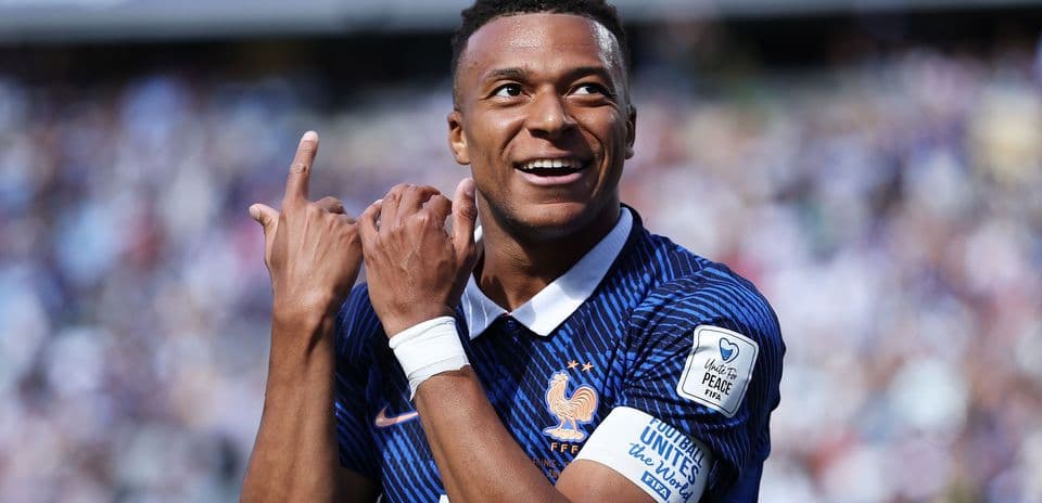 Didier Deschamps aclara estado físico de Kylian Mbappé antes de semifinal del Mundial contra España Didier Deschamps aclara estado físico de Kylian Mbappé antes de semifinal del Mundial contra España