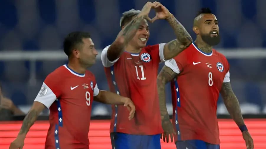 Los 10 Mejores Futbolistas Chilenos de Todos los Tiempos | Clasificación Los 10 Mejores Futbolistas Chilenos de Todos los Tiempos | Clasificación